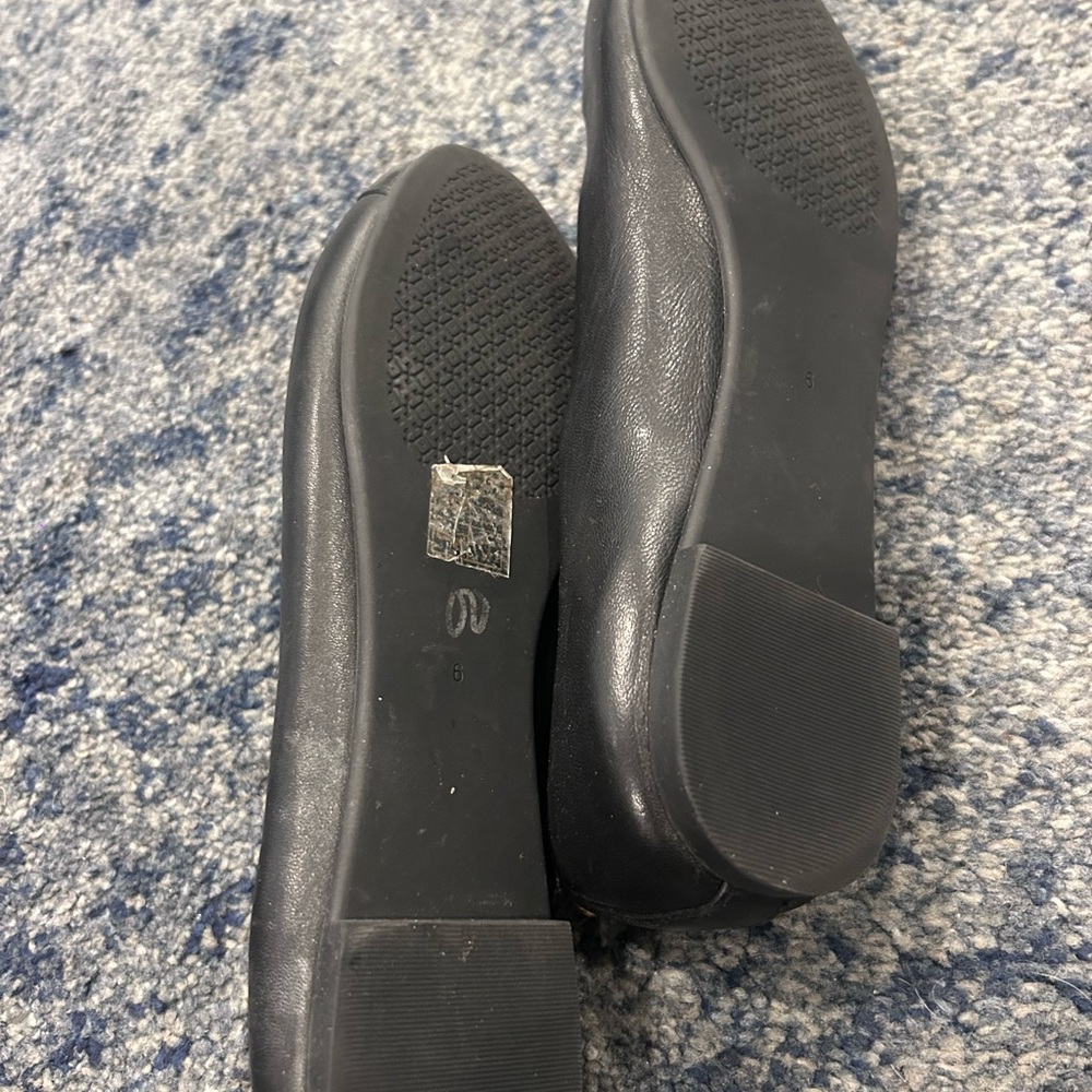 Tory Burch black ballet flats size 6 like new - Picture 6 of 8